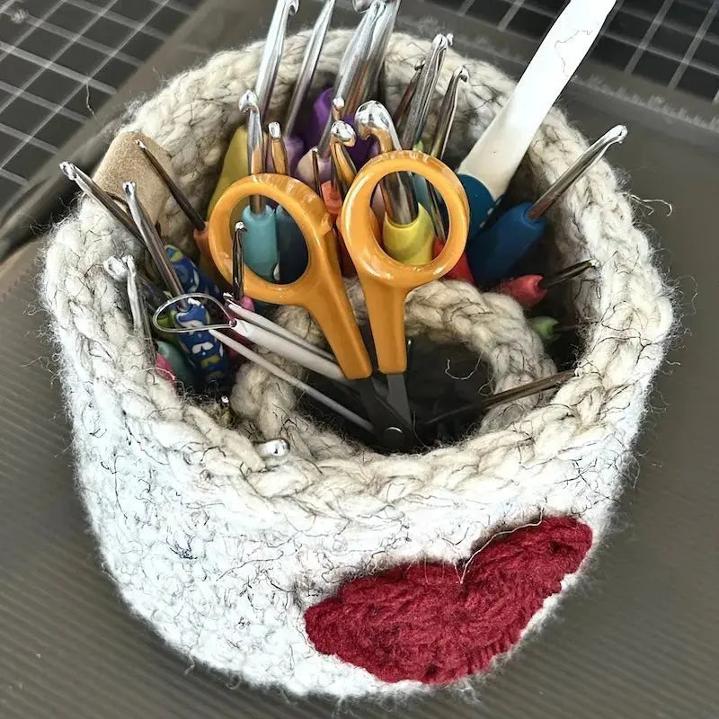 Creating Family Traditions with Craft Kits - The Craft Shoppe Canada